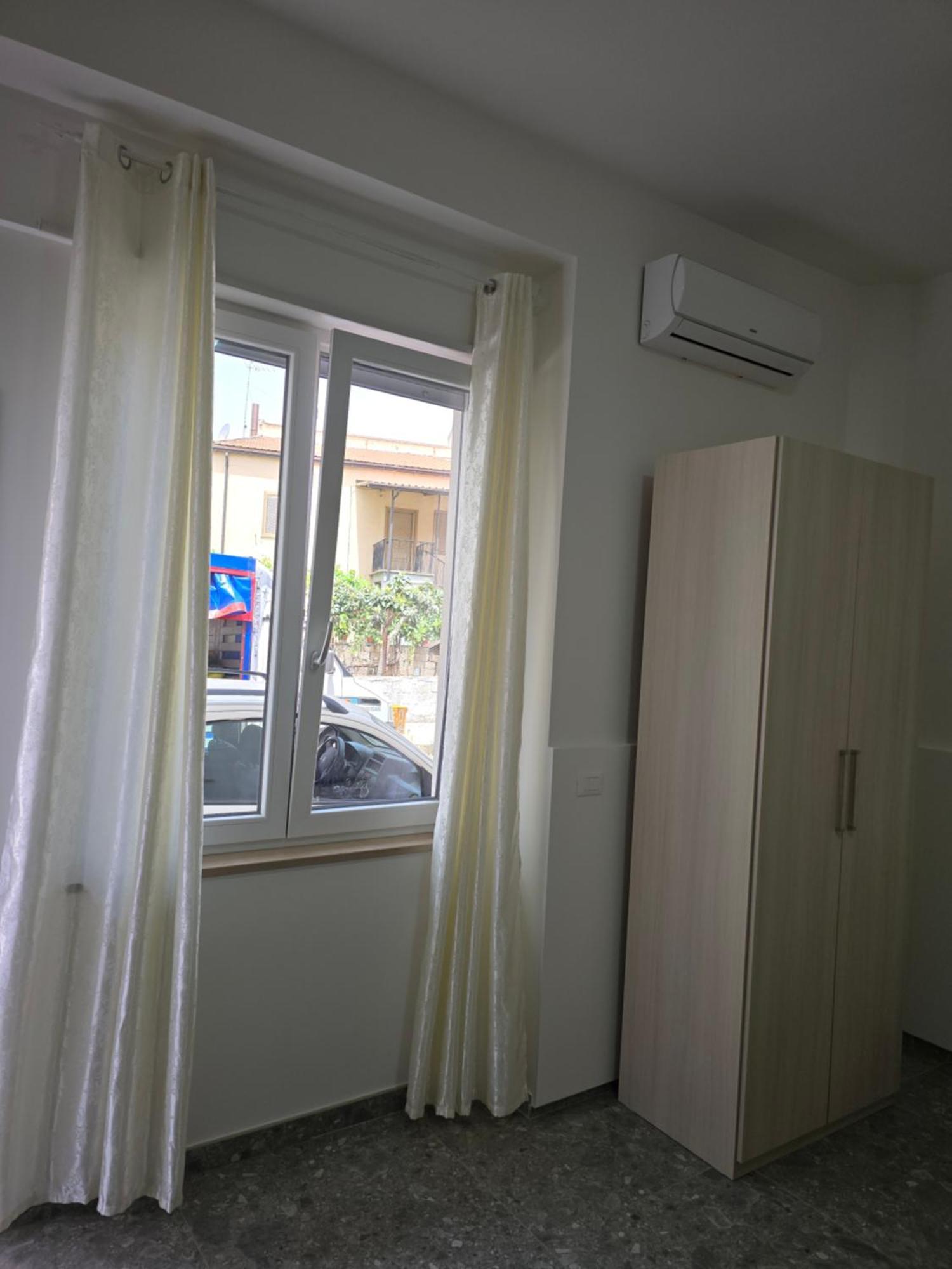 לינה וארוחת בוקר מרינה די סקבוניאה Da Massimo 1 מראה חיצוני תמונה